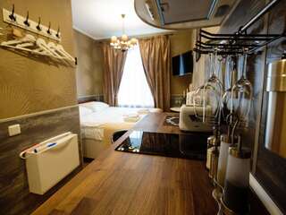 Мини-отель Усадьба на Елизарова Санкт-Петербург  Стандартный двухместный номер-студио с 1 двуспальной или 2 отдельными кроватями-3